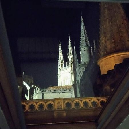 Buhardilla Con Vistas A La Catedral Apartment Burgo Екстериор снимка